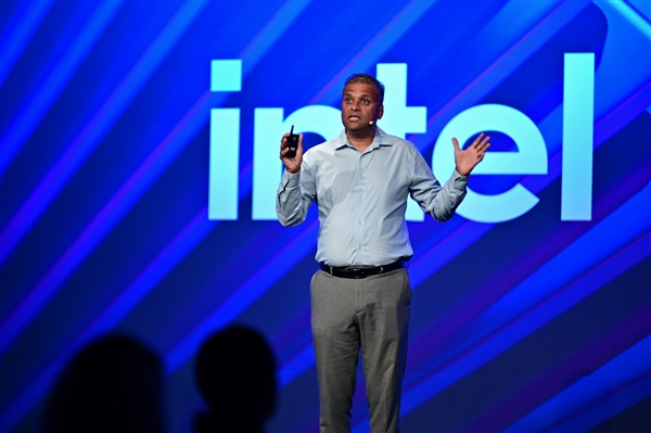 Intel首席技术、AI官突然跳槽OpenAI！印度裔天才