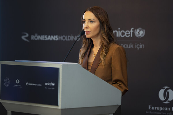 İpek Ilıcak Kayaalp, Rönesans Holding董事会主席