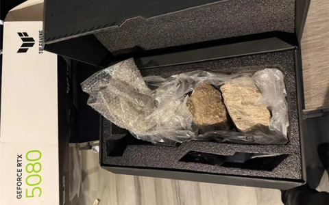 RTX 5080变真石头不退款：折腾一个月终于有了结果！关键证据立功