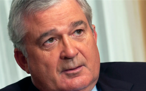 IBM前CEO郭士纳逝世 曾带领公司摆脱破产危机