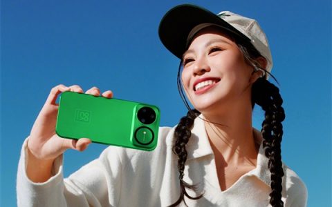 鸿蒙5/鸿蒙6终端设备数突破3200万：阵容史无前例