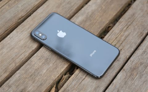 苹果被迫开放iOS仅一天：首个第三方应用商店火速发布！