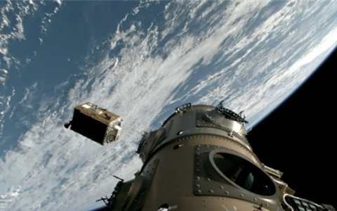 人类史上首次！英伟达投资公司在太空中训练首个AI模型