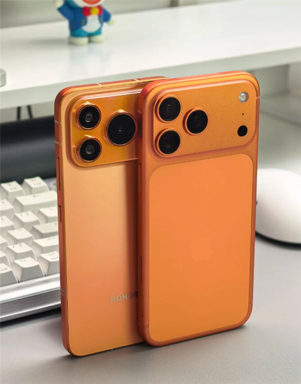 荣耀Power2与iPhone 17 Pro Max同框对比照来了!Deco、配色果味十足