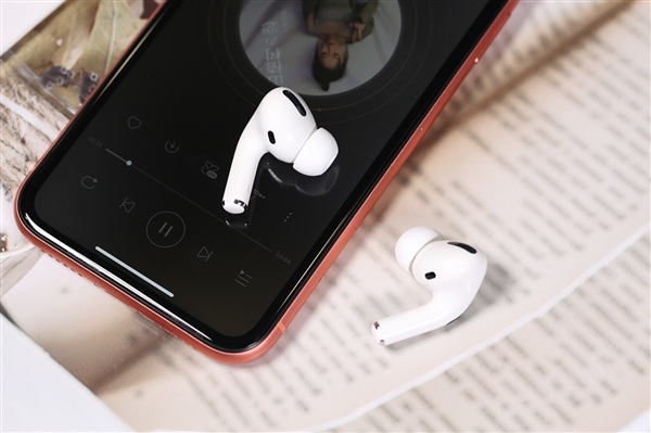 苹果大让步！iOS 26.3中第三方设备可像AirPods一样秒连：但中国无缘