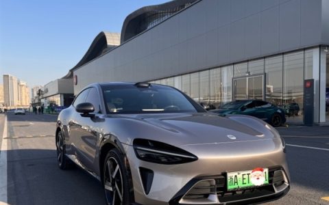 玛莎拉蒂车主换小米YU7：感谢雷军 打破我坚定的油车主义