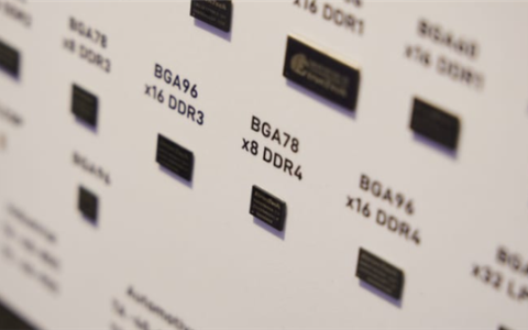 DDR4价格持续暴涨！三星暂缓停产计划 与客户锁定长单