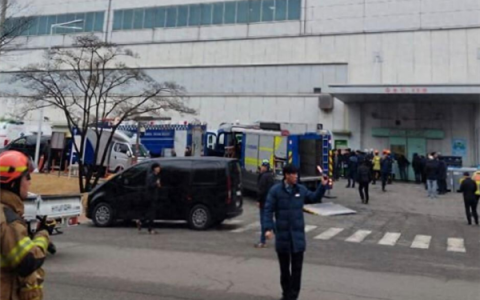 雪上加霜！存储芯片巨头三星工厂发生火灾 120名员工被疏散