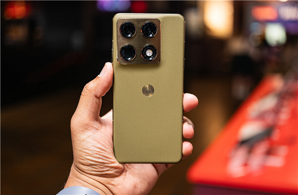 联想moto X70 Air Pro突然开售：6.99mm最薄影像旗舰！DXO第六