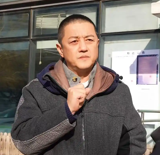王菲10年向嫣然天使捐款3268万：直言从设想到实施都是李亚鹏在做