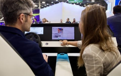 User interface of DXC’s next-gen automotive software platform, AMBER.