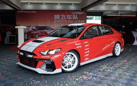 国产最强2.0T！ 广汽传祺推出影豹R N1赛车：可合法出街