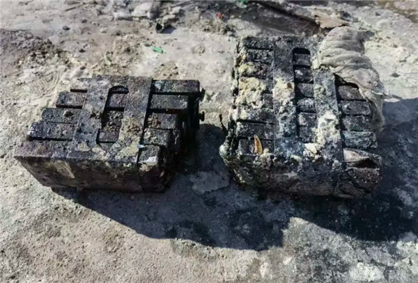 未充电也自燃:北京一小区二手电动车突发起火 汽修厂员工仗义扑救