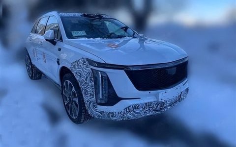 凯迪拉克也有插混版了! 新款XT5车型曝光：综合续航可达1600km