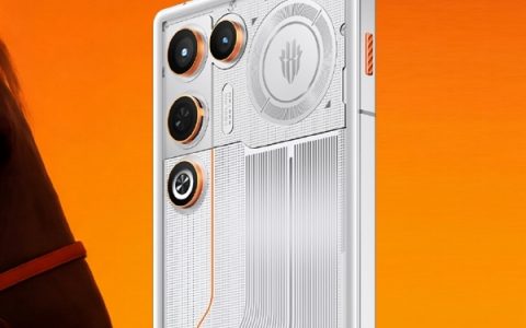 姜超谈苹果考虑屏下技术：友商模仿iPhone时 红魔已被iPhone模仿