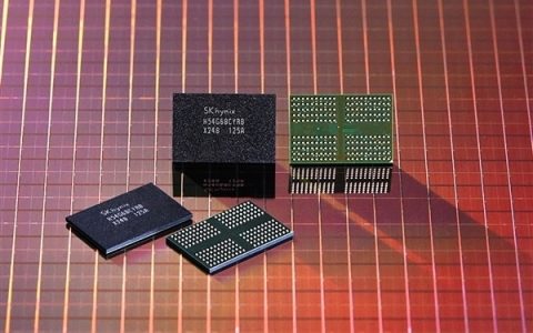 内存超级牛市冲击智能手机！厂商二季度开始调价减产