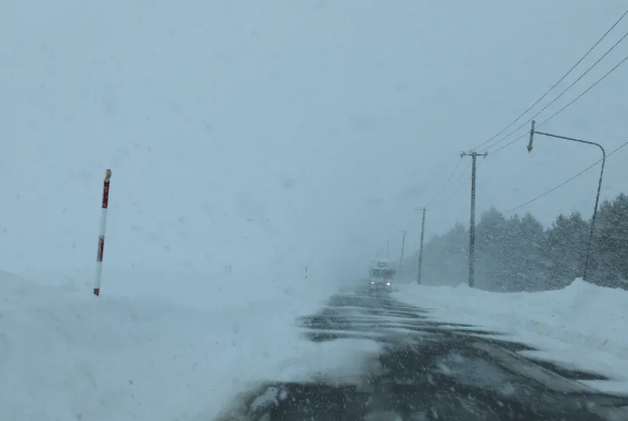 27年来最大!日本北海道遭破纪录暴雪