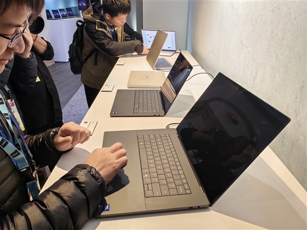 戴尔重新推出XPS笔记本:双层OLED屏 配酷睿Ultra 3系列处理器