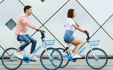 上海一研究生教成人骑车2年赚27万元 网友调侃钱太好赚：本人回应