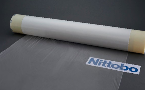 与DRAM芯片荒极为相似！全球高端玻纤布紧缺 黄仁勋亲自赴日企抢购