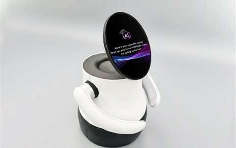 三星宣布AI OLED Bot概念机器人亮相CES 2026：长了张13.4英寸大脸