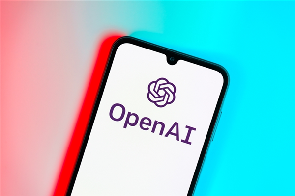 OpenAI高管:首款硬件设备有望于2026年下半年亮相