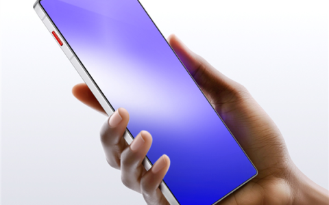 红魔11 Air搭载骁龙8至尊版+自研电竞芯片：手机也能玩PC大作