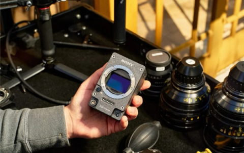 索尼分体拓展系统Mini上市：内置8.6K全画幅CMOS传感器 体积减小70%