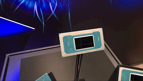 Intel发力：Panther Lake掌机芯片性能硬刚PS6 Canis！