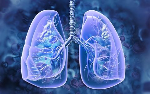 17岁小伙睡醒伸个懒腰把肺弄破了：“瘦高杆”尤其需要注意