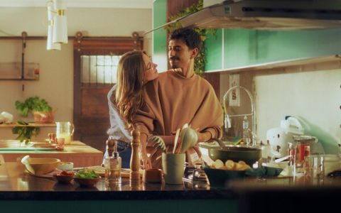 Knorr’s new study reveals a growing appetite for authenticity, as singles swap curated profiles for the unfiltered connection of a shared meal.