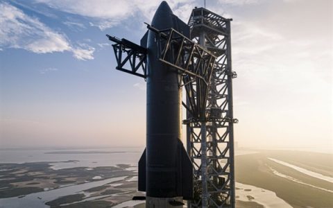 马斯克宣布：SpaceX已收购xAI 新公司估值1.25万亿美元