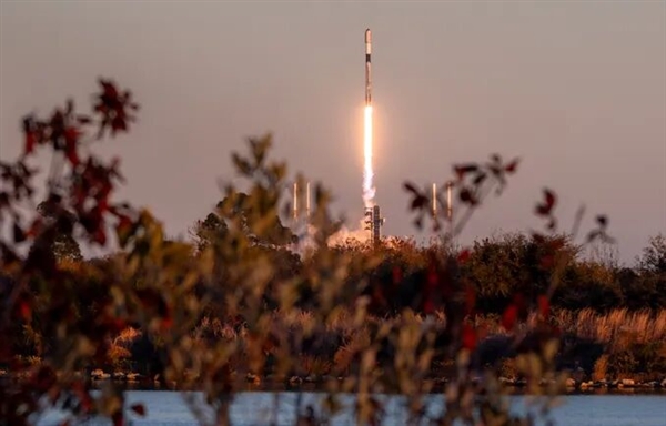 SpaceX猎鹰9号火箭涨价10％：已超过5亿元！