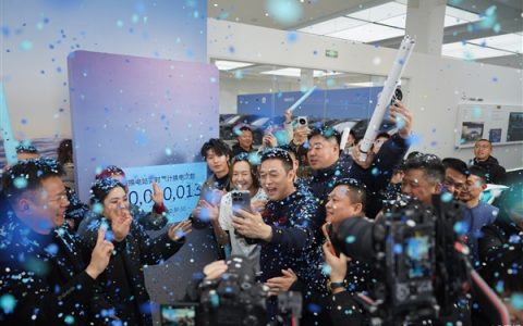 蔚来达成100000000次换电里程碑 李斌发长文感谢