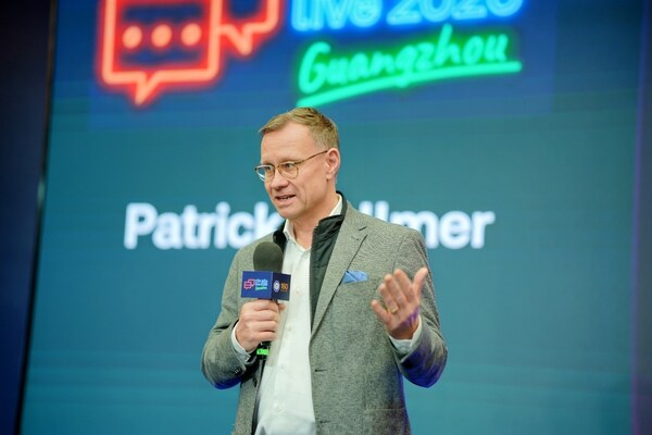 TÜV南德全球首席执行官Patrick Vollmer发表讲话