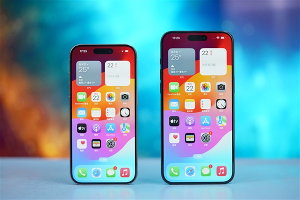 iPhone更香了！存储暴涨要让今年全球智能手机市场萎缩13% 推动大家买高端机