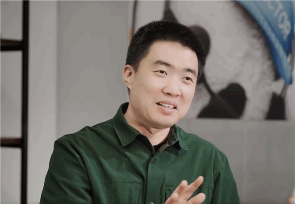 李想定调理想汽车年度目标:深耕“3+2”战略 冲刺销量增长20%+