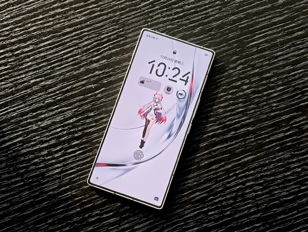 性能最激进的Air手机!红魔11 Air极光银开售:国补价3199元起