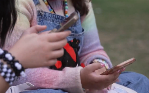 世界范围已有先例 委员建议禁止16岁以下使用社交平台