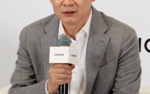 阿莱联手打造！荣耀CEO李健放话将超越苹果影像