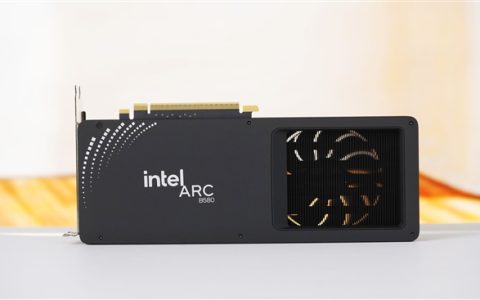 《红色沙漠》拒认Intel显卡：遭玩家怒喷后火速滑跪！