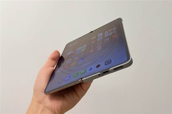 OPPO Find N6 1TB版销量暴涨:早买早享受 再等下去直板机都要破万了