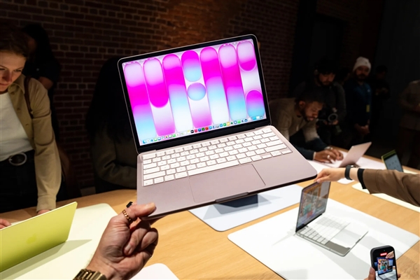 MacBook学生本惹争议