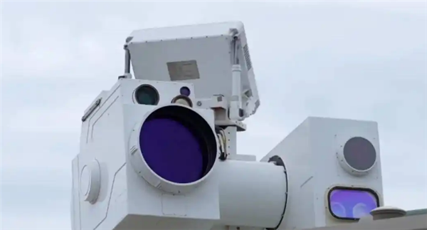 国产激光武器真实打击画面 无人机瞬间丧失作战能力