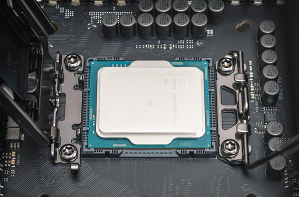 英伟达最赚钱的蛋糕被盯上！TPUv8双芯本周发布：谷歌终于对推理下手了