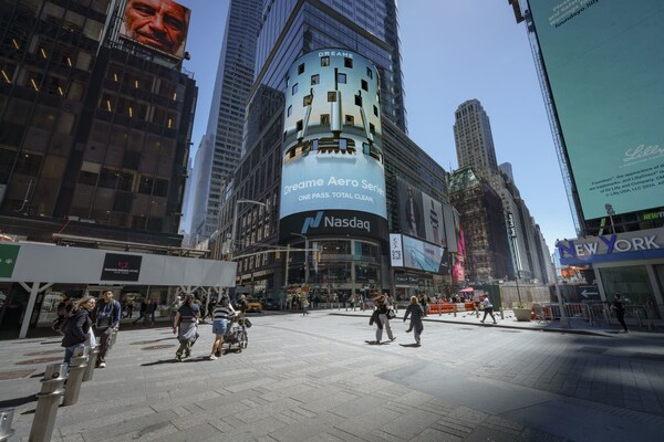 追觅洗地机纽约时代广场纳斯达克户外广告