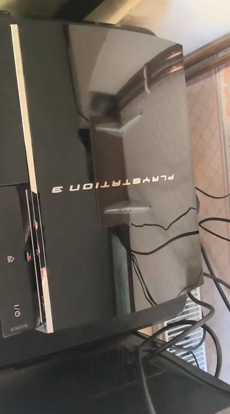 索尼最美主机！PS3抛光焕然一新引热议：完爆PS5