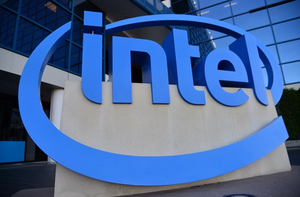 自动驾驶梦碎！9.15亿美元买来连年亏损：英特尔Mobileye打折甩卖Moovit