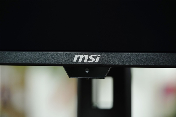 100% DCI-P3色域+240Hz高刷！微星MPG 322UR QD-OLED X24显示器图赏