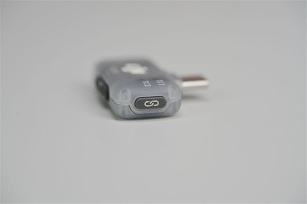 首创分体式遥控器！大疆Osmo Mobile 8P全能Vlog套装图赏